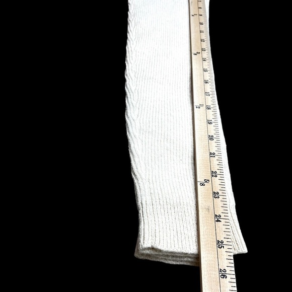 Club Monaco Alpaca Sweater ivory size M - Picture 6 of 8